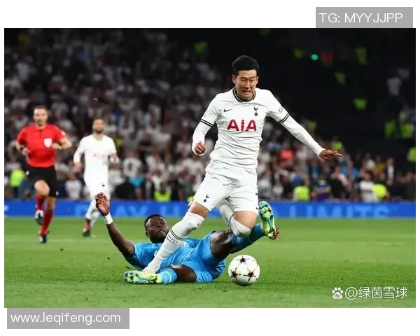 热刺与曼城对决前瞻分析两队状态与战术博弈的全面解读 热刺与曼城对决前瞻分析两队状态与战术博弈的全面解读