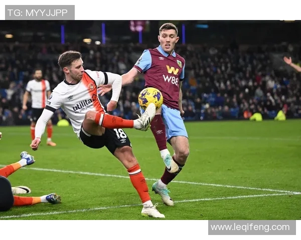 同曦与辽宁精彩对决回放分析赛场亮点与战术解析