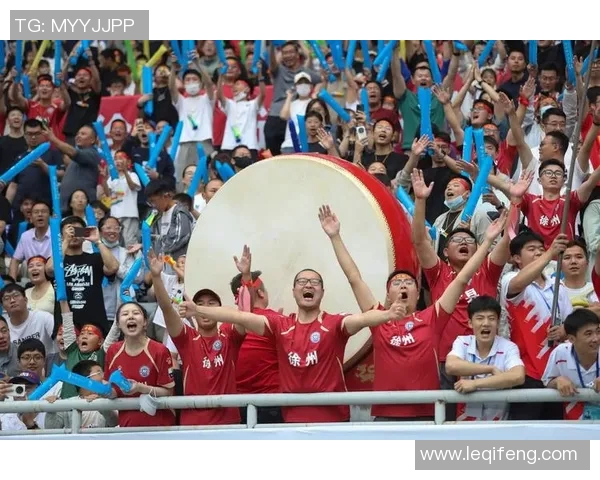 十中足球比赛精彩直播视频回放全程呈现尽享赛事激情与精彩瞬间 十中足球比赛精彩直播视频回放全程呈现尽享赛事激情与精彩瞬间